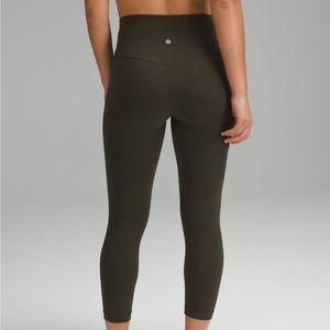 Lululemon Align High Rise Crop 23’